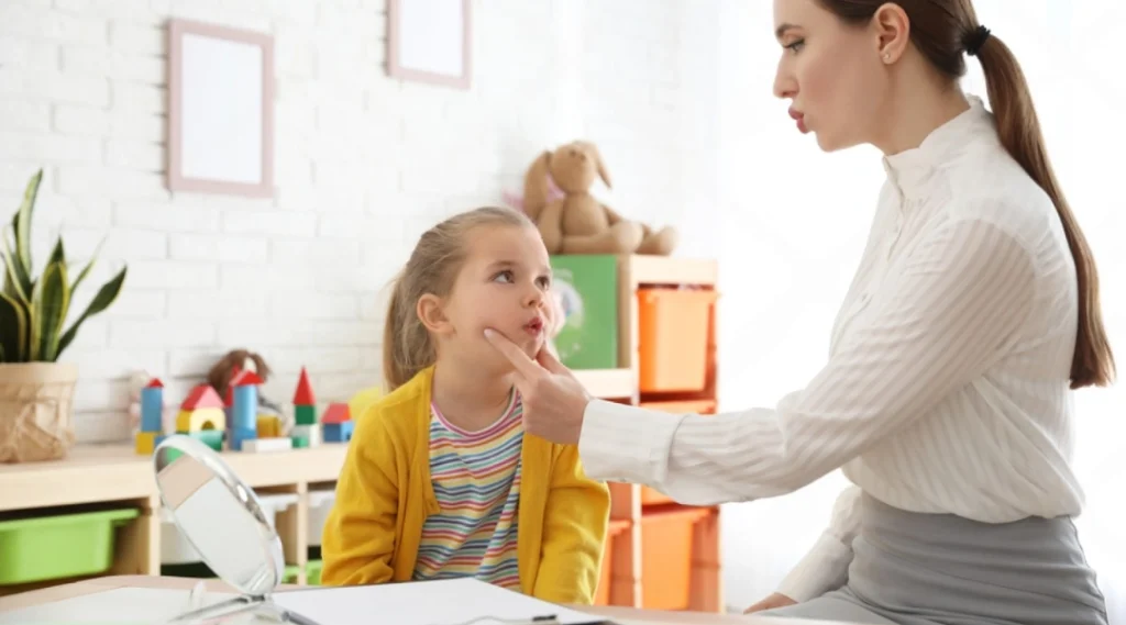 Therapist providing autism therapy in North York.